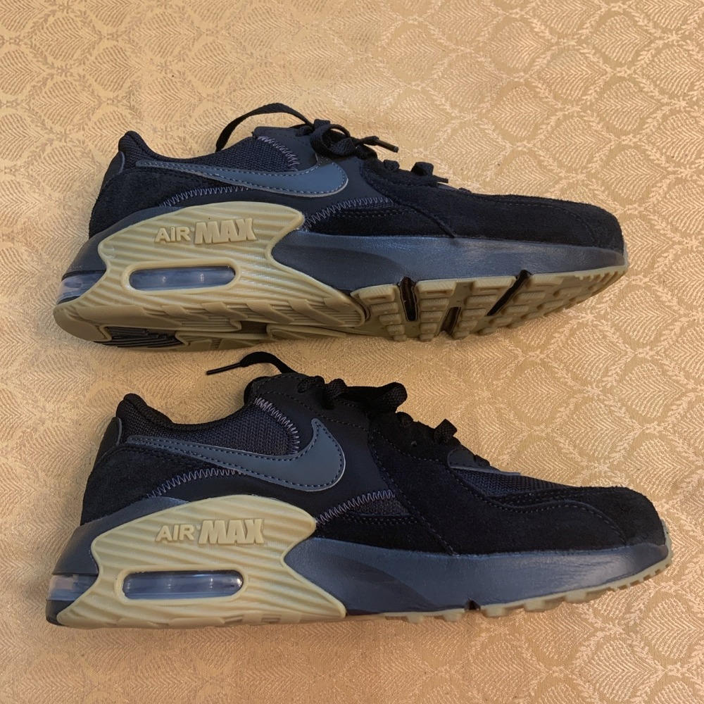 Nike Air Max Excee Black Anthracite Gum Running Sneakers HV0928-010 Men's Sz 8.5